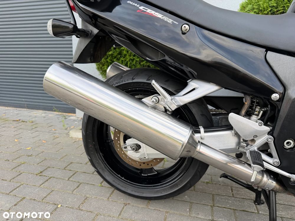 Honda CBR - 19