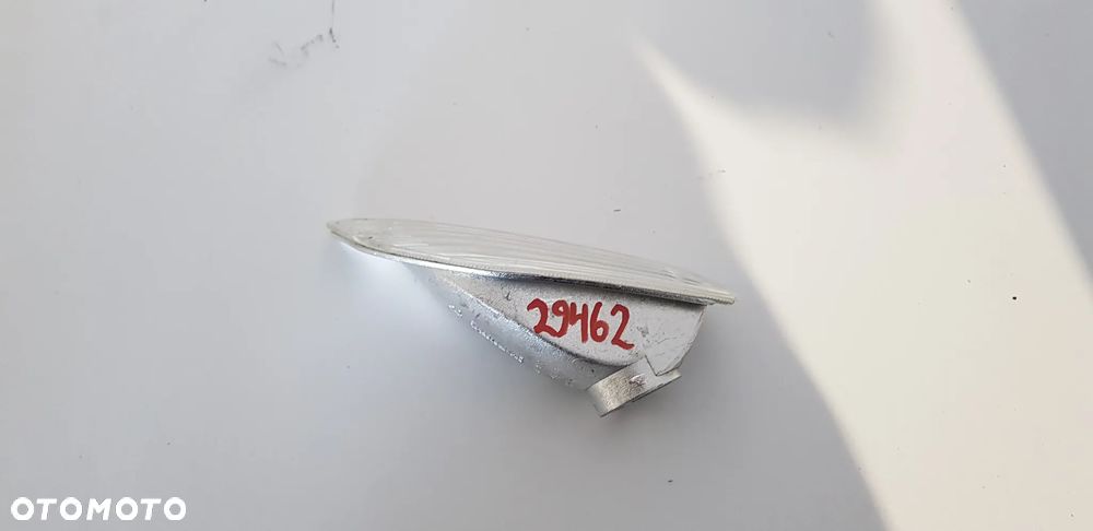 Piaggio Vespa LX Kierunkowskaz Kierunek Migacz Lewy Tył Tylny - 4