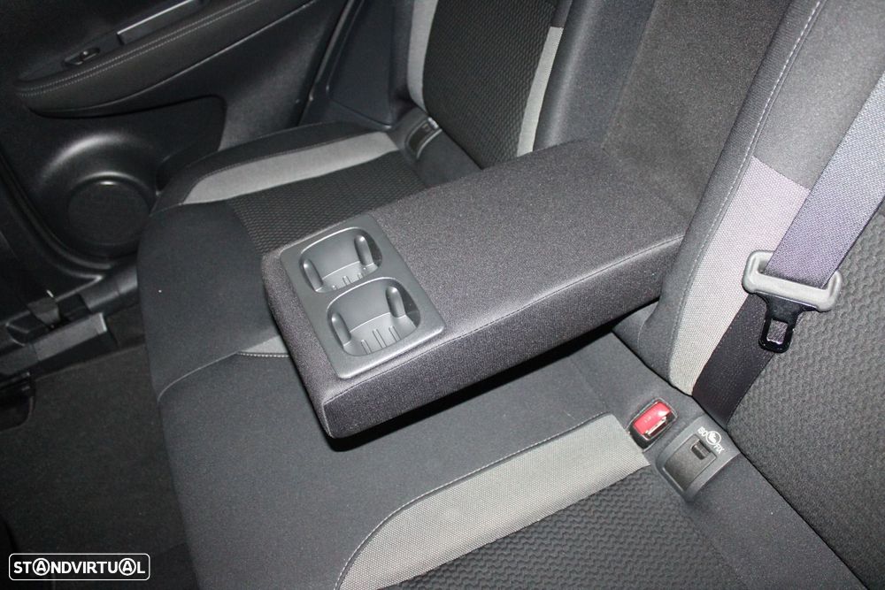 Nissan Qashqai 1.5 dCi N-Connecta Business - 30