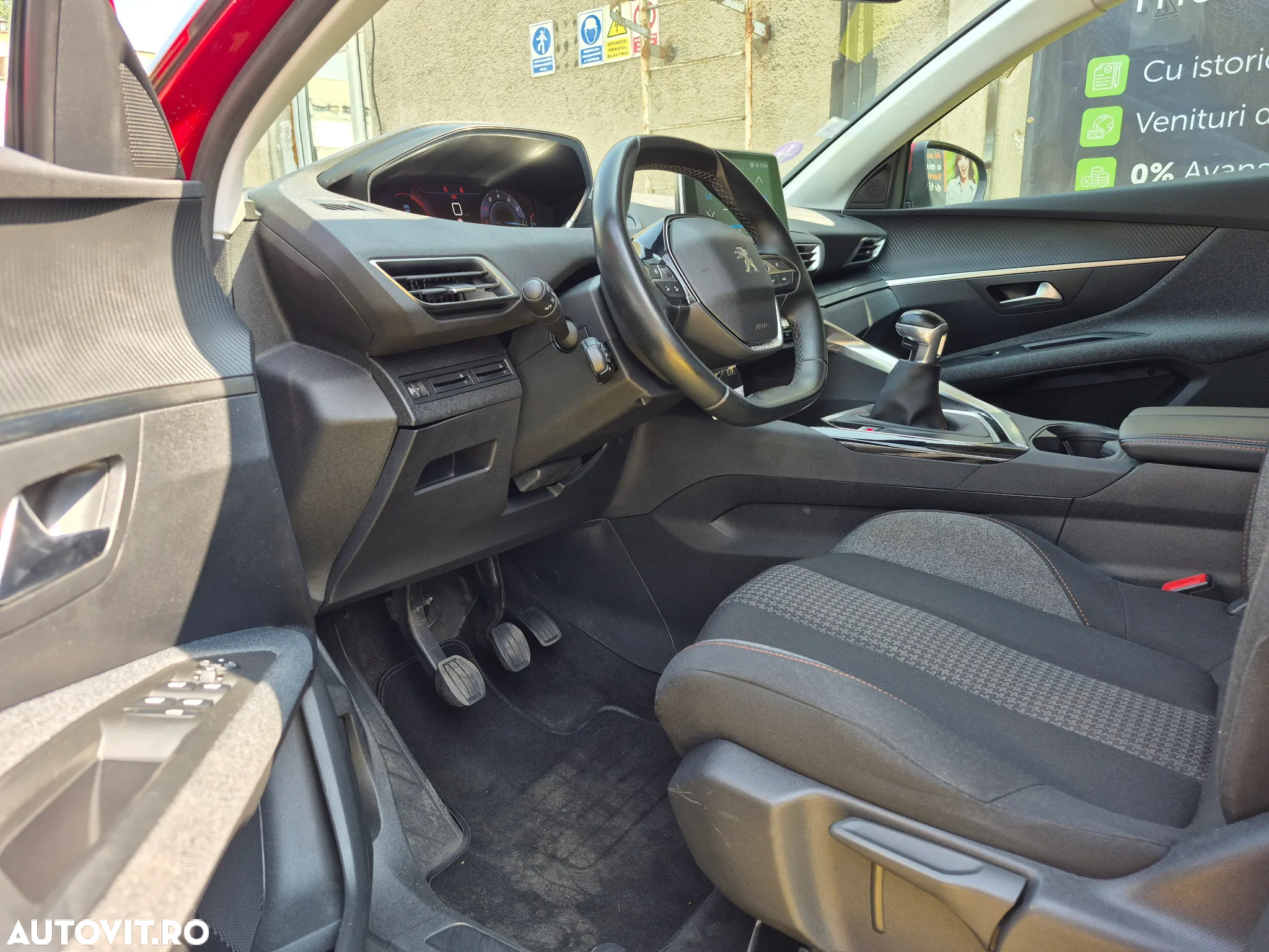 Peugeot 3008 1.2 PureTech 130 BVM6 Allure Pack - 8