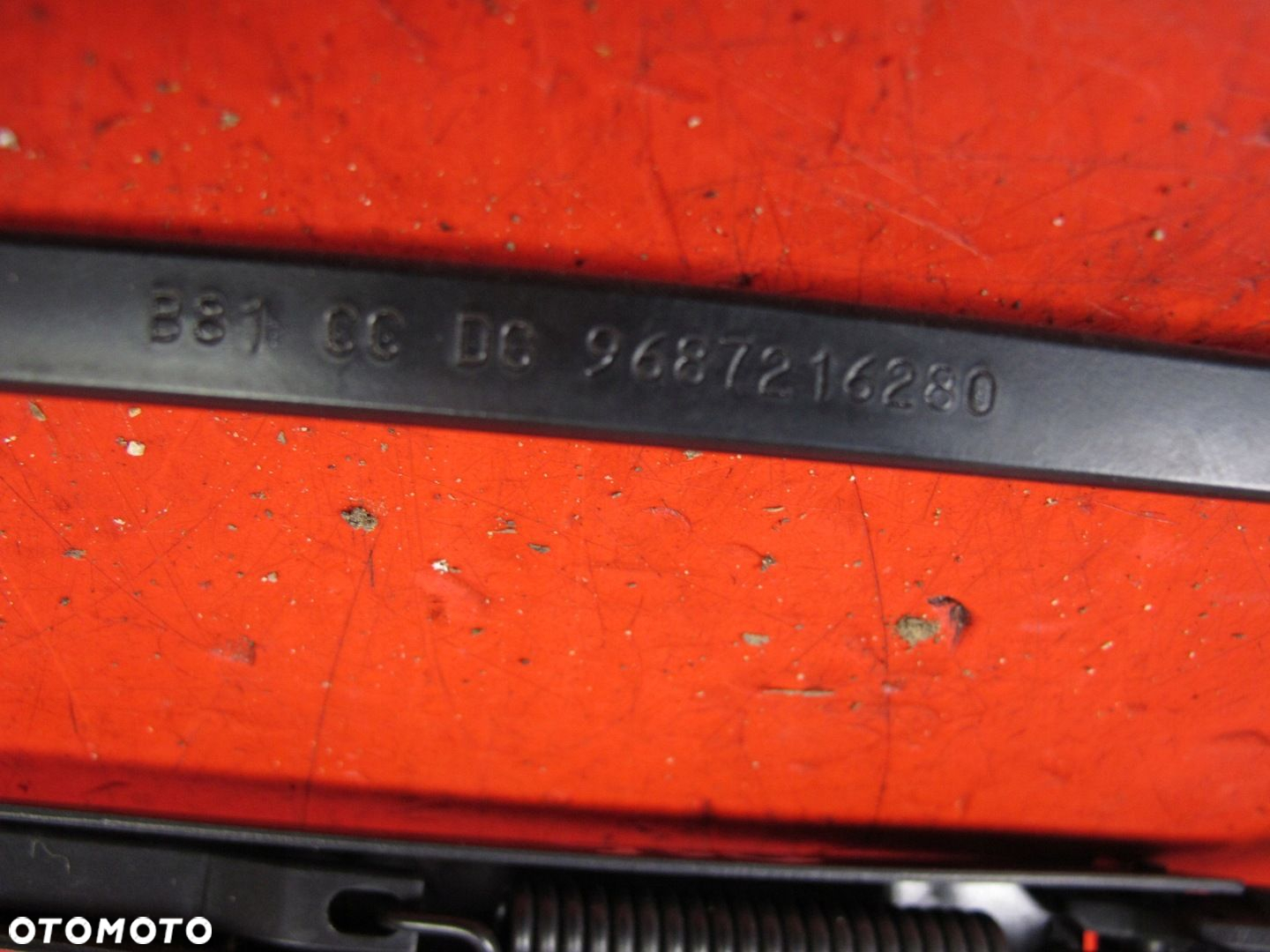 CITROEN DS5 RAMIONA WYCIERACZEK PRAWE LEWE PRZÓD - 8