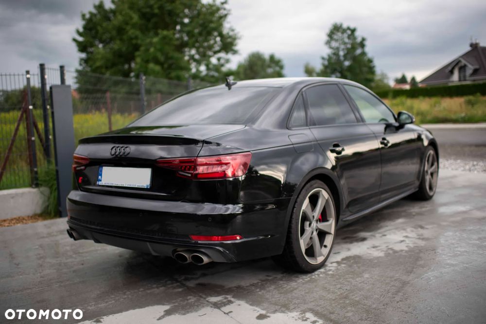 Audi S4 Limousine - 7