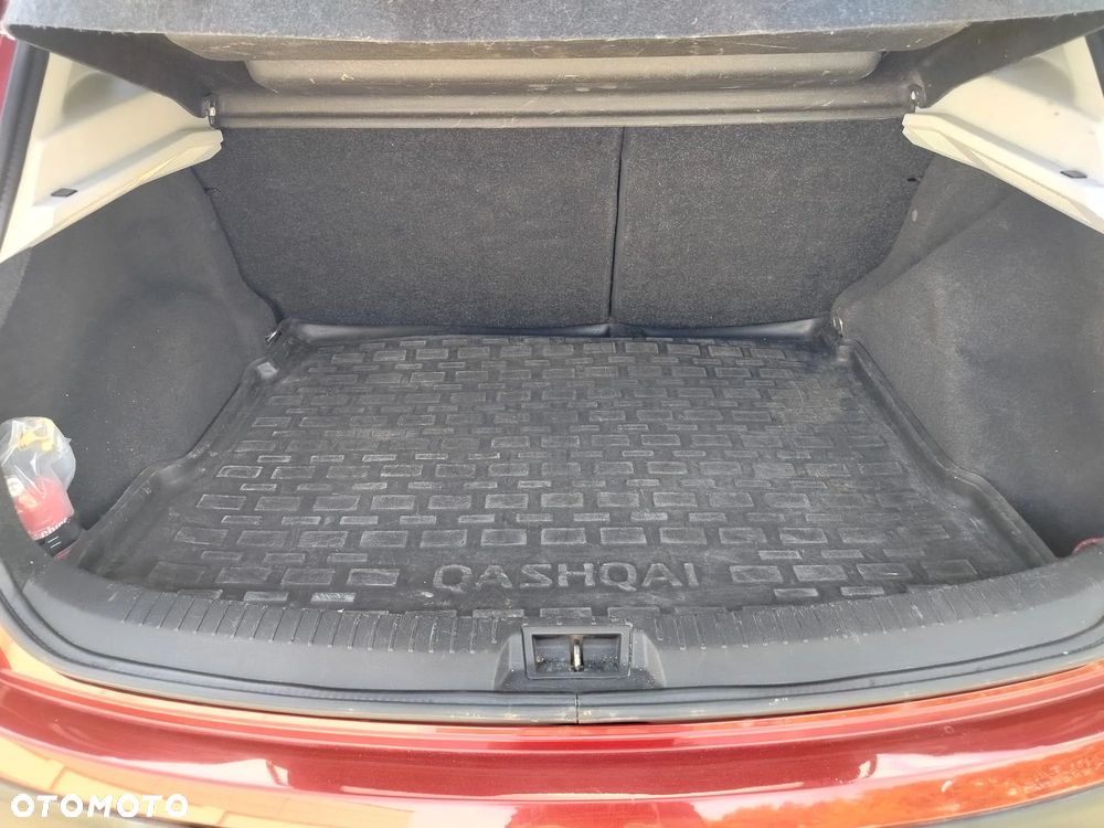 Nissan Qashqai 1.6 dCi 360 S&S - 9