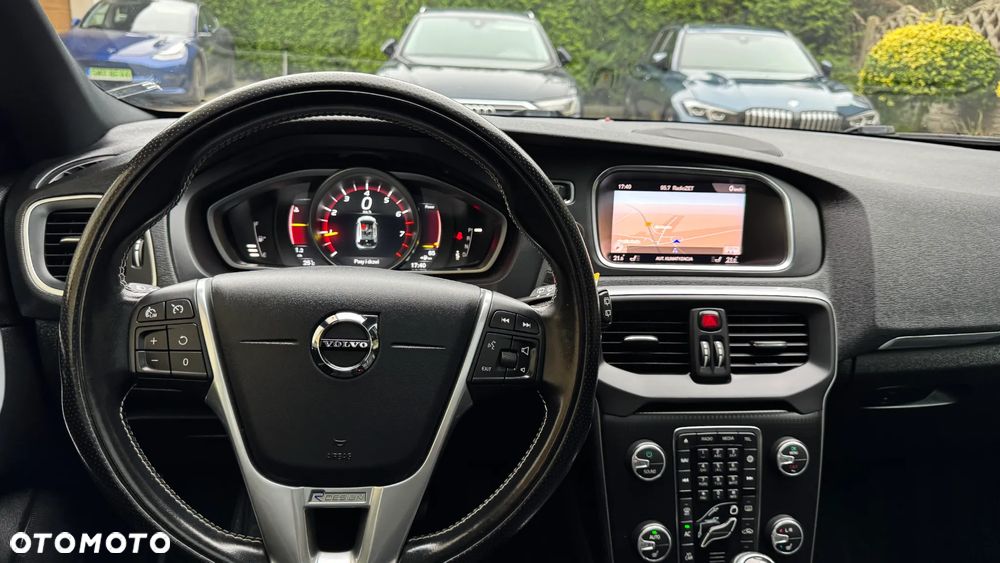 Volvo V40 ver-t3-r-design - 19