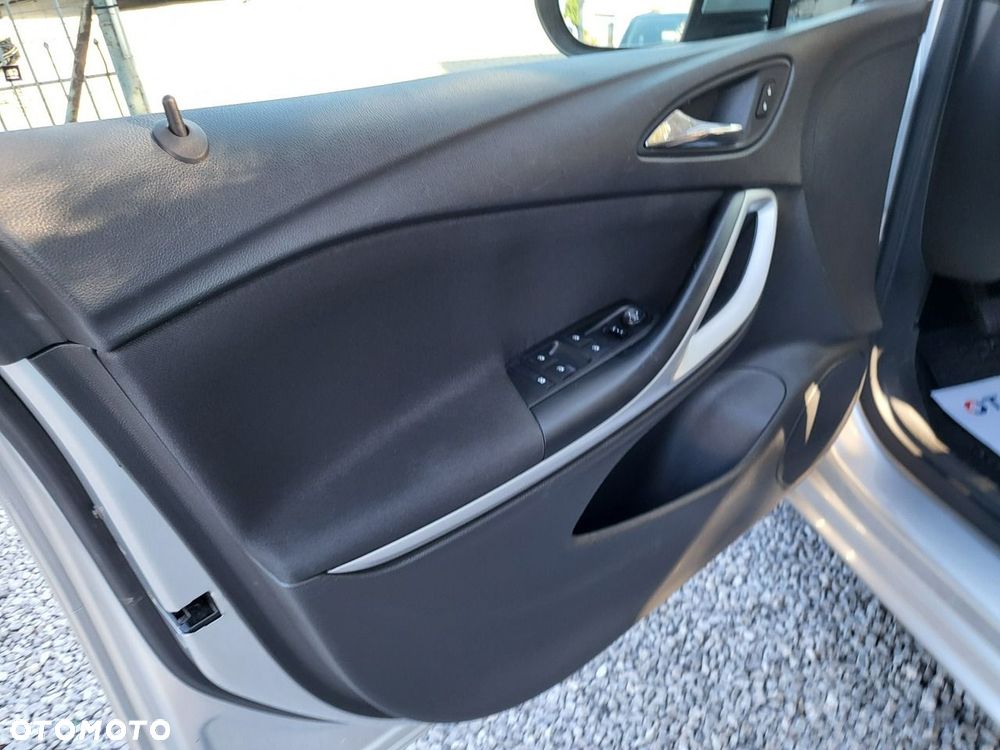 Opel Astra - 26