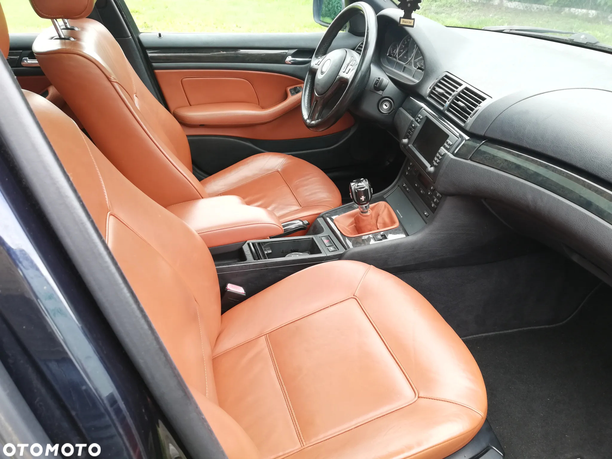 BMW Seria 3 320d Touring Edition Sport - 2