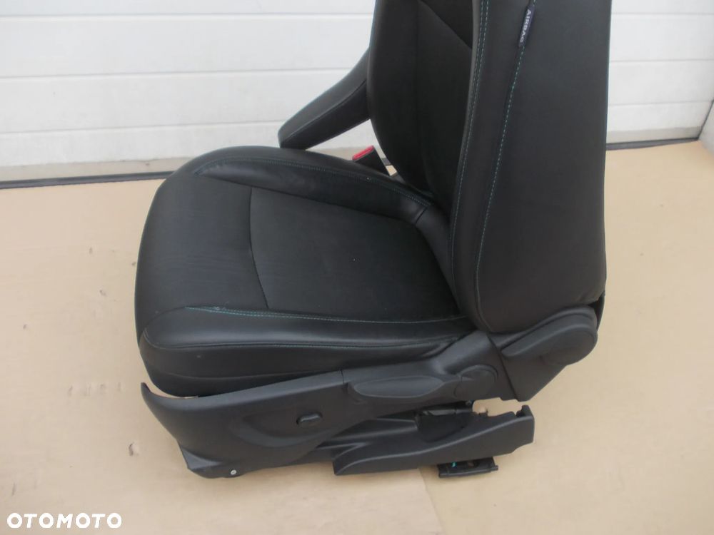 Komplet foteli Chevrolet Trax europa - 25