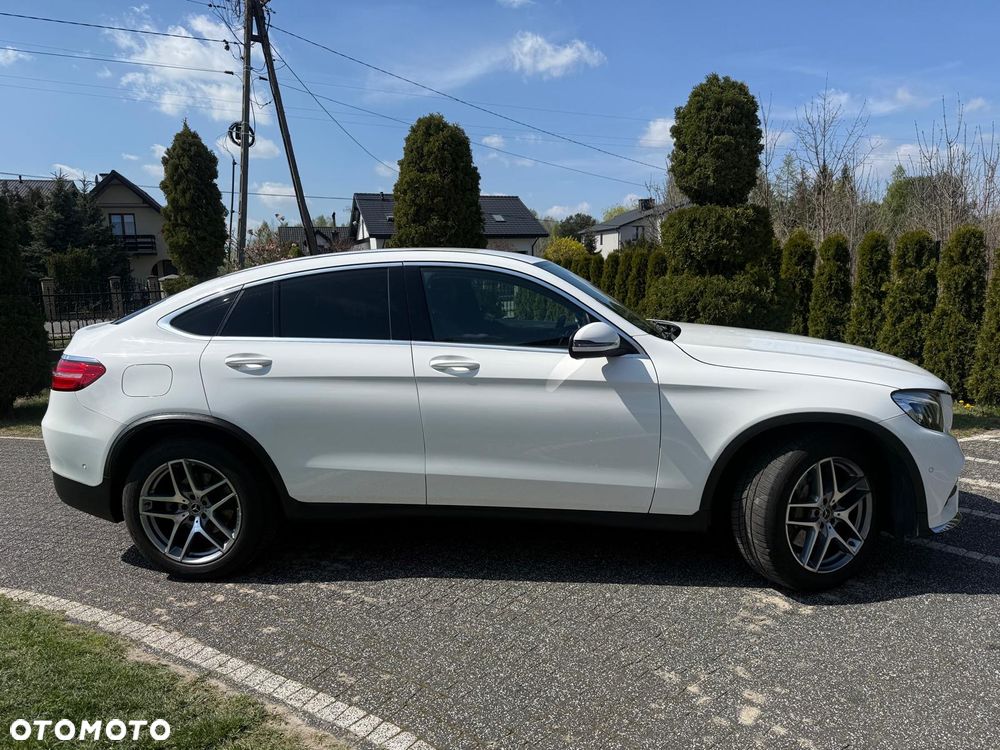 Mercedes-Benz GLC 250 4Matic 9G-TRONIC AMG Line - 18