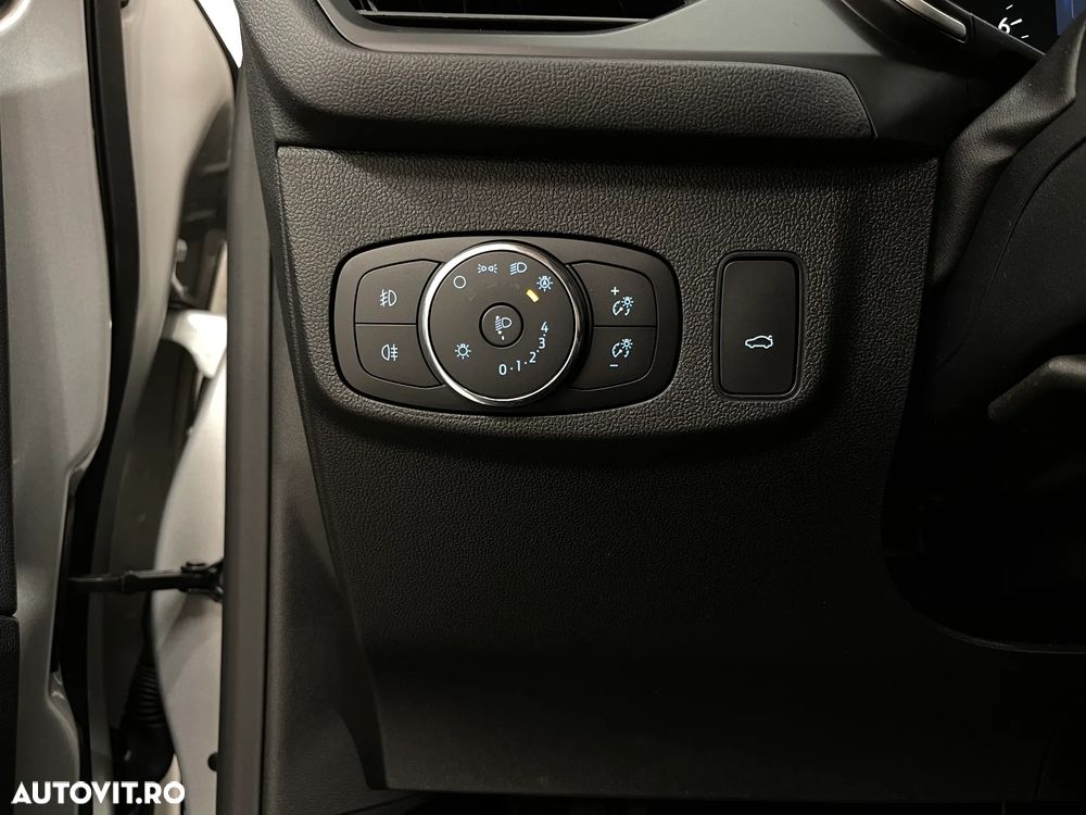Ford Focus 1.0 EcoBoost Trend Edition - 25