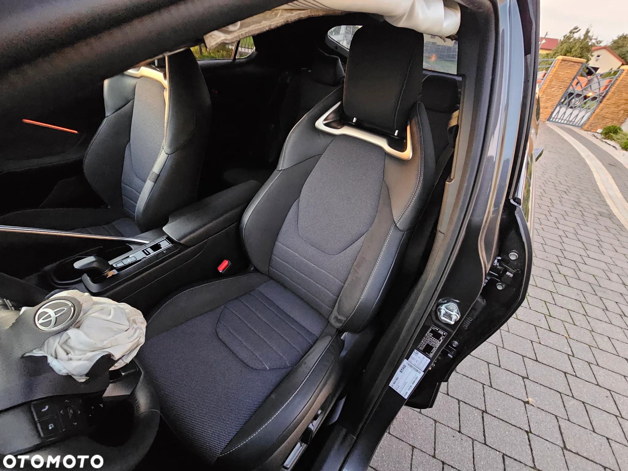 Toyota C-HR 1.8 Hybrid Executive - 13