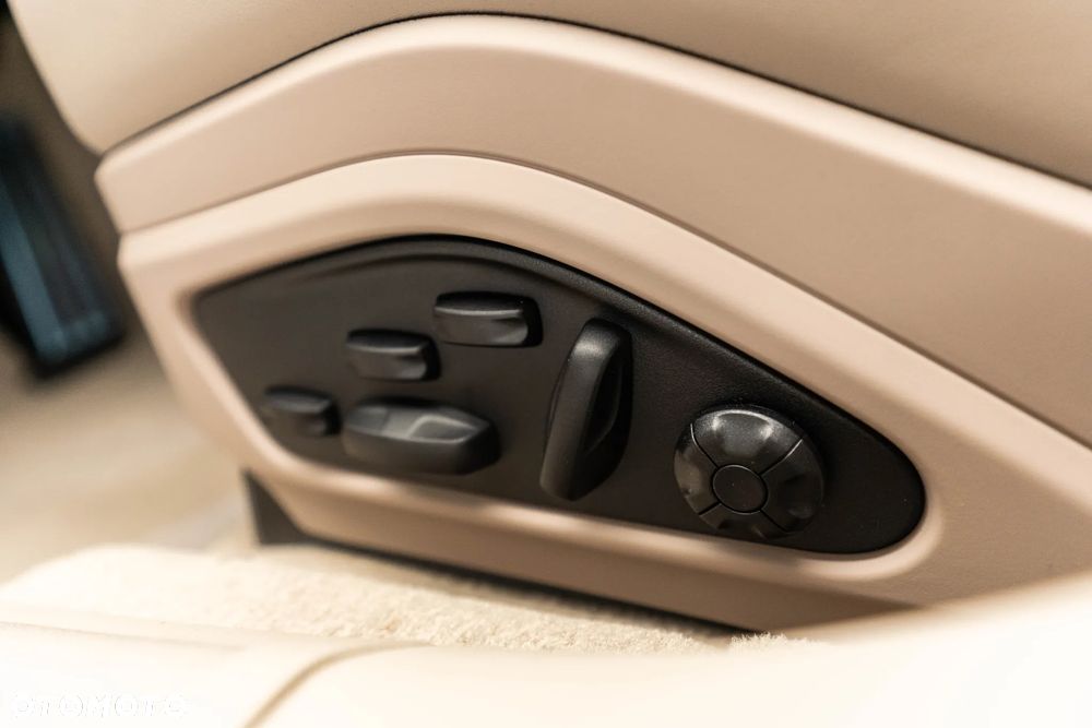 Porsche Panamera Turbo S E-Hybrid PHEV - 30