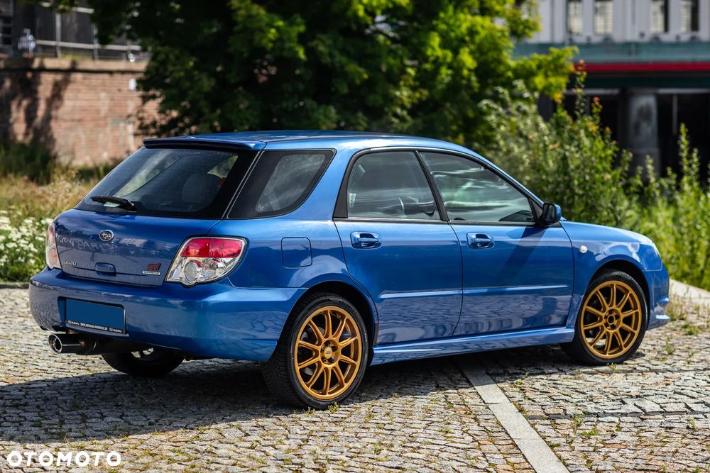 Subaru Impreza 2.0R RS - 17