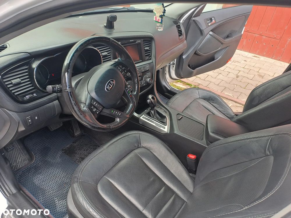 Kia Optima - 10