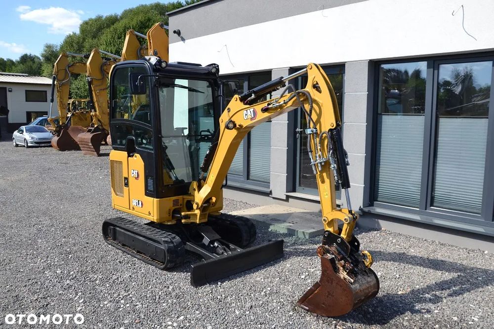 Caterpillar 301.8 - 15
