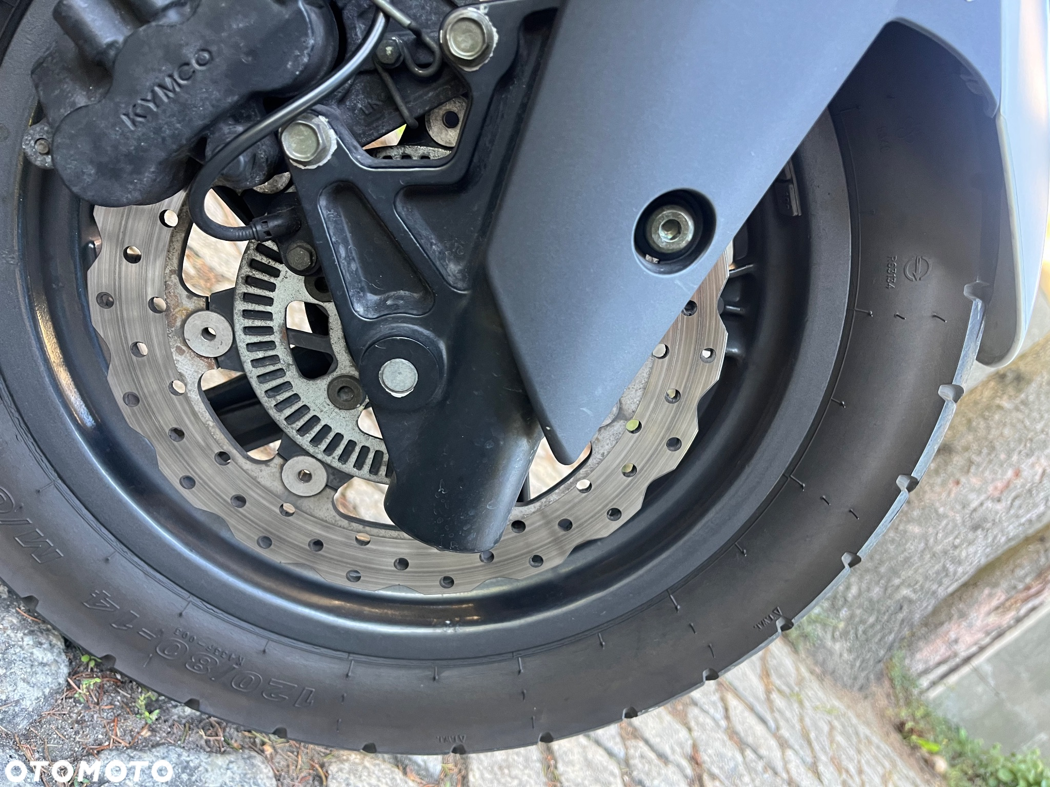 Kymco Downtown - 11