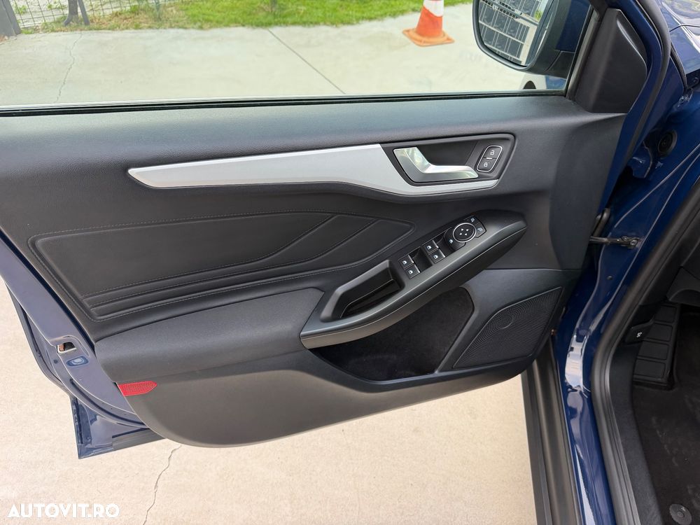 Ford Focus - 18