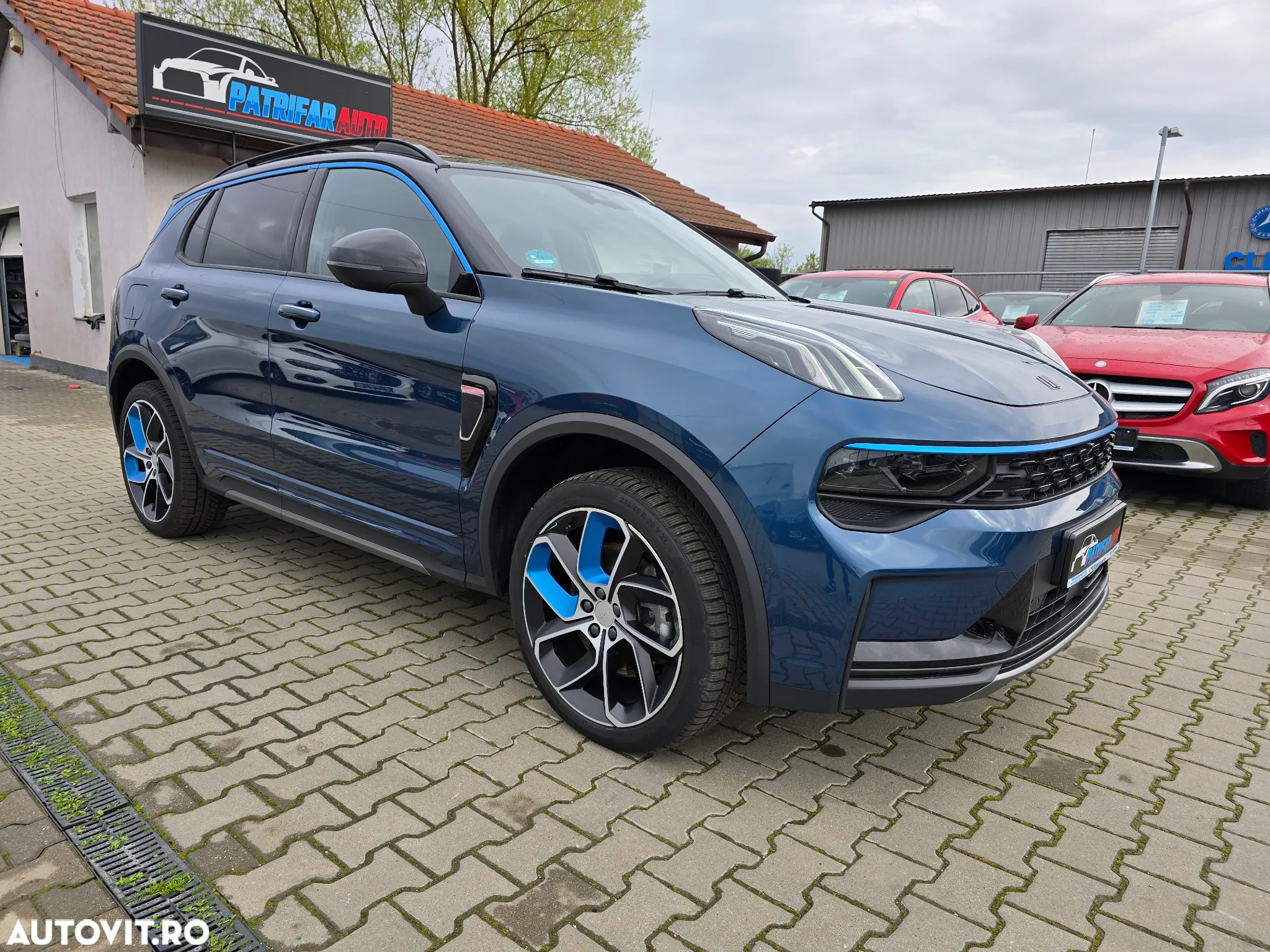 Lynk&Co 01 - 2