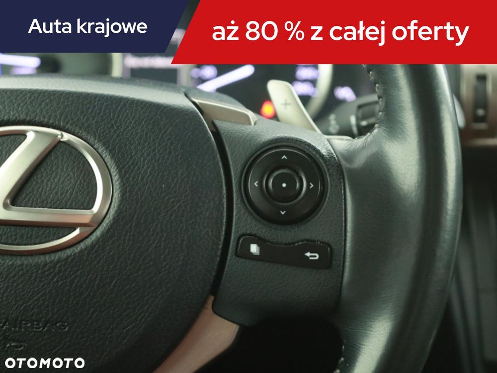 Lexus IS - 20