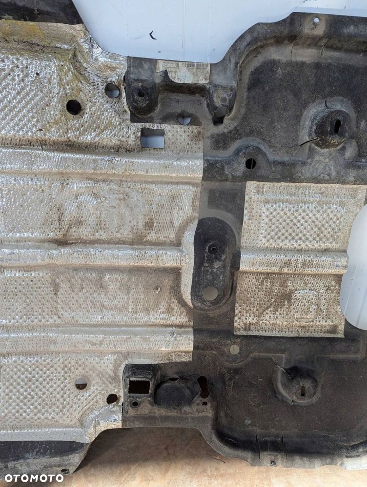 Citroen C4 X C4X 2020-2025 1.2 PureTech Osłona dolna silnika - 3