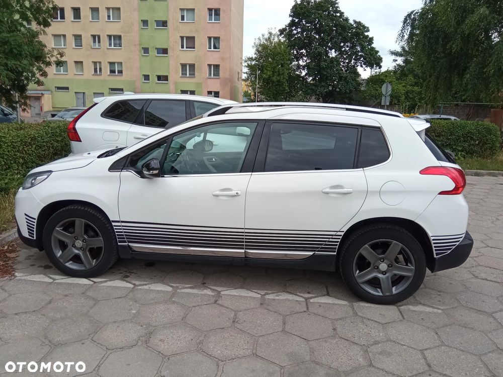 Peugeot 2008 Blue-HDi FAP 100 STOP & START Style - 2