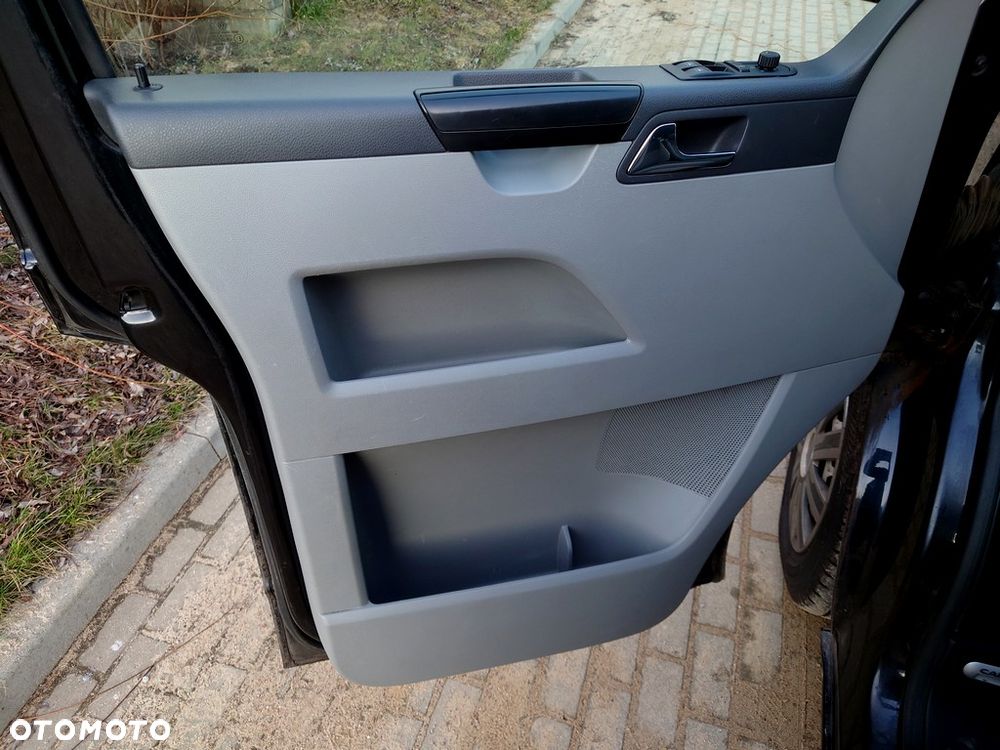 Volkswagen Caravelle L2 Comfortline - 17