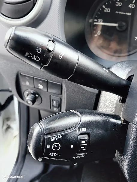 Citroën Berlingo BlueHDI Club L1 3 Lugares iva dedutivel - 18
