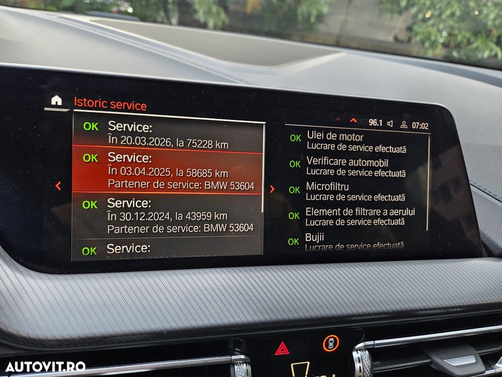 BMW 1 Series 2023 — imagine 18