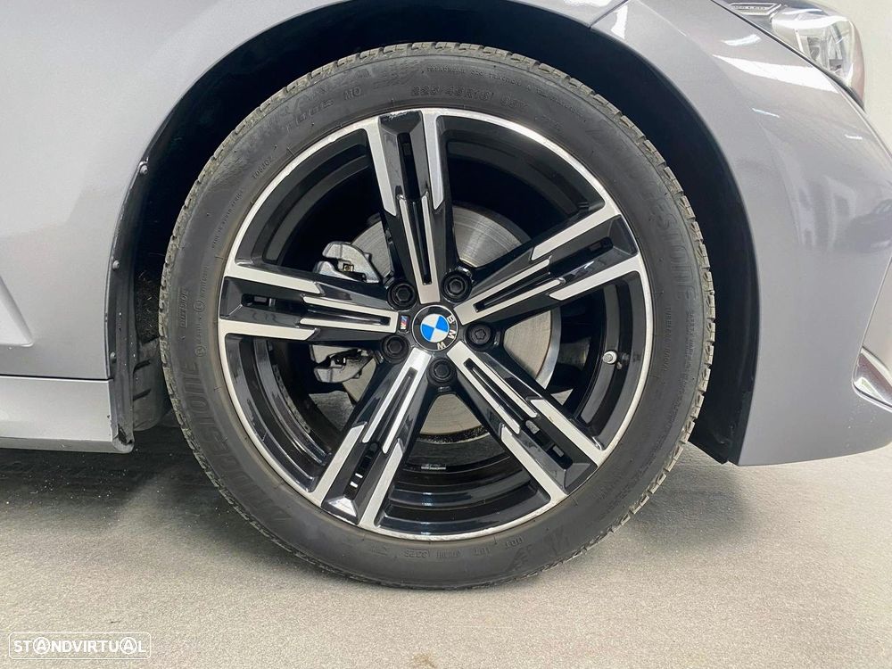 BMW 320 d Pack M Auto - 38