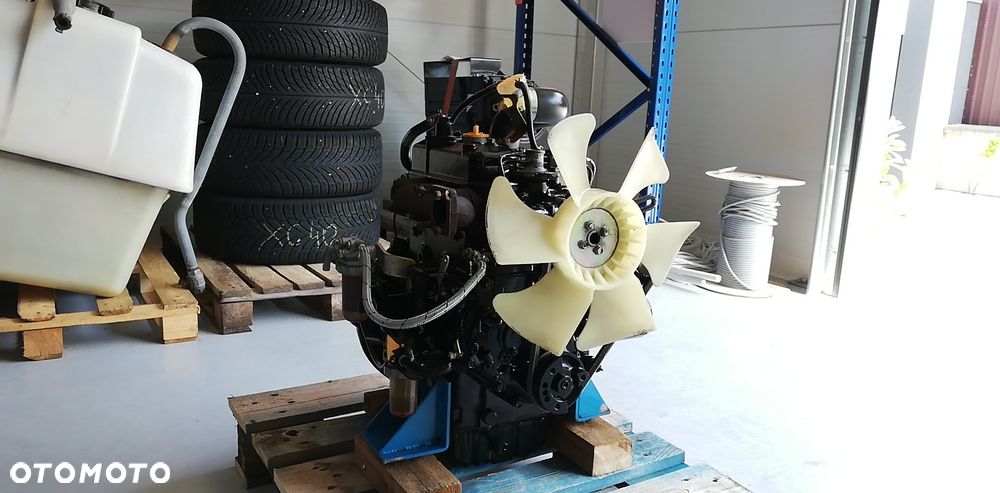 SILNIK YANMAR 3T75HL HKSA 18.6kW/3400rpm 1,126L 7724 zł netto - 1
