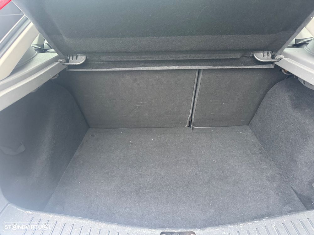 Ford Focus 1.6 TDCi Trend - 12