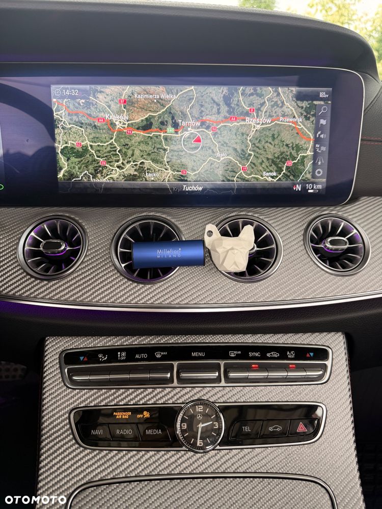 Mercedes-Benz Klasa E AMG 53 4-Matic+ 9G-TRONIC - 23