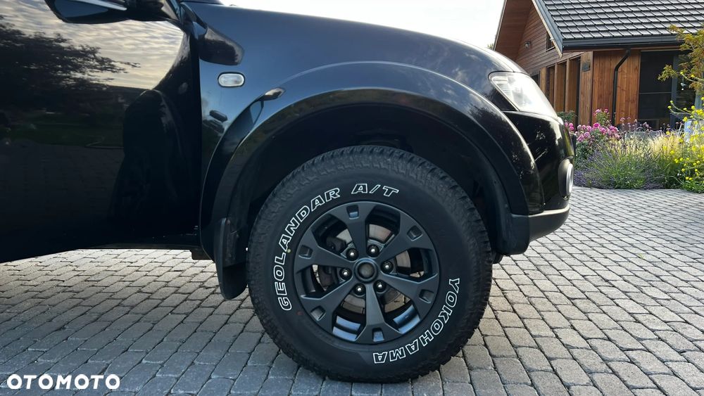 Mitsubishi L200 2.5 DID DC Intense HP - 17
