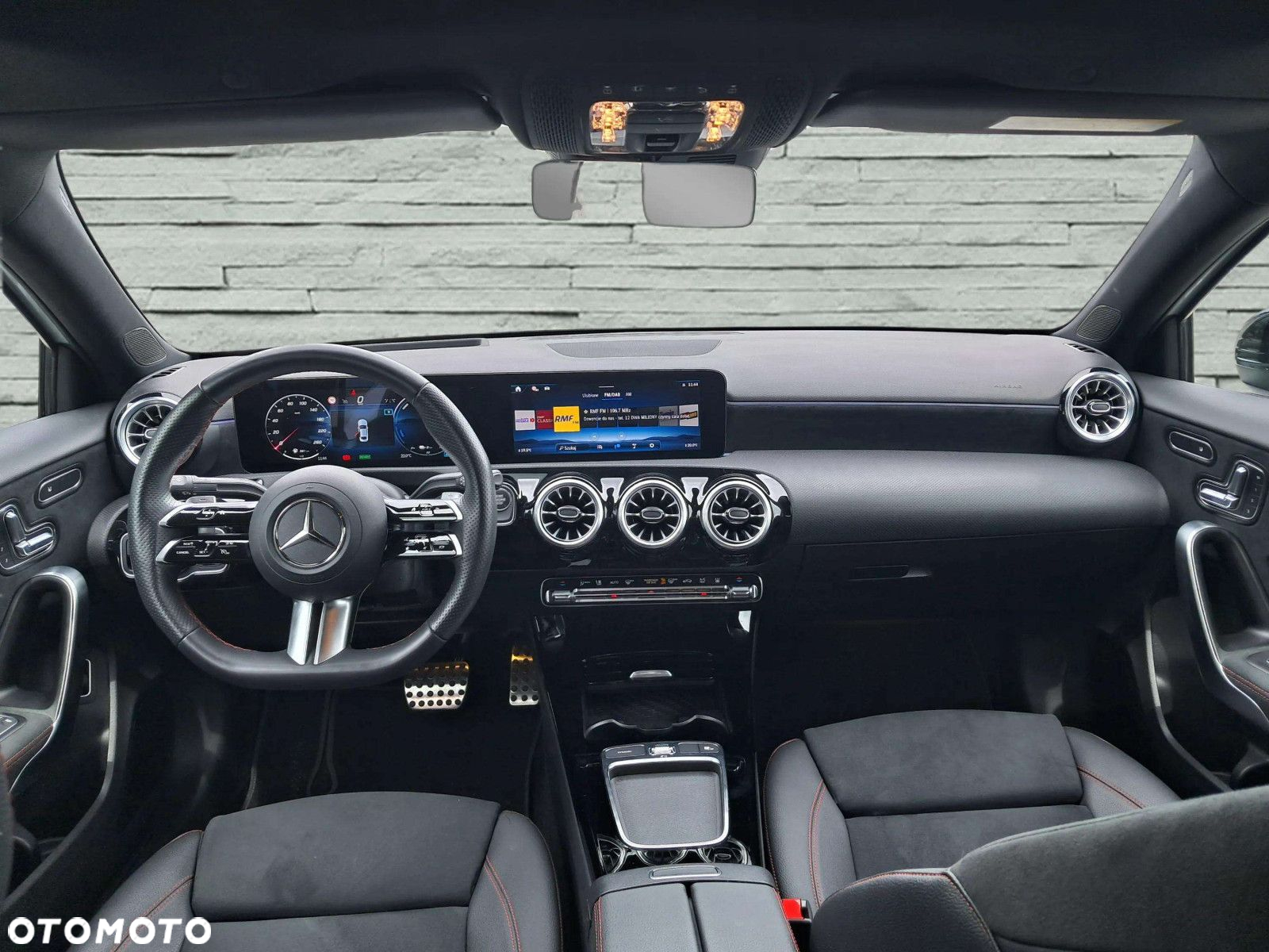 Mercedes-Benz Klasa A 250 e PHEV AMG Line 8G-DCT - 9