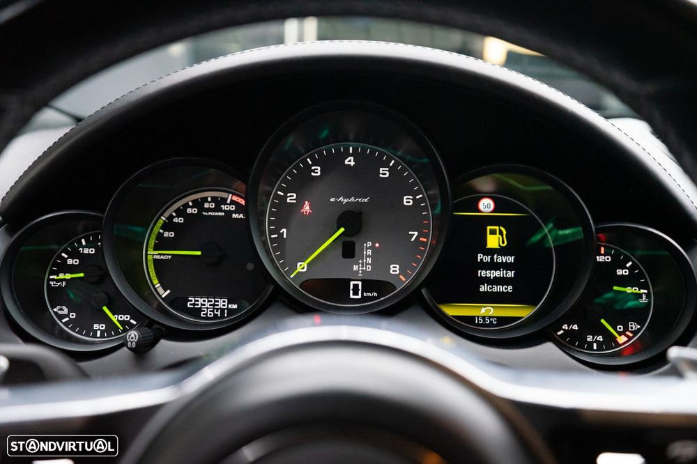 Porsche Cayenne S E-Hybrid Platinum Edition - 37