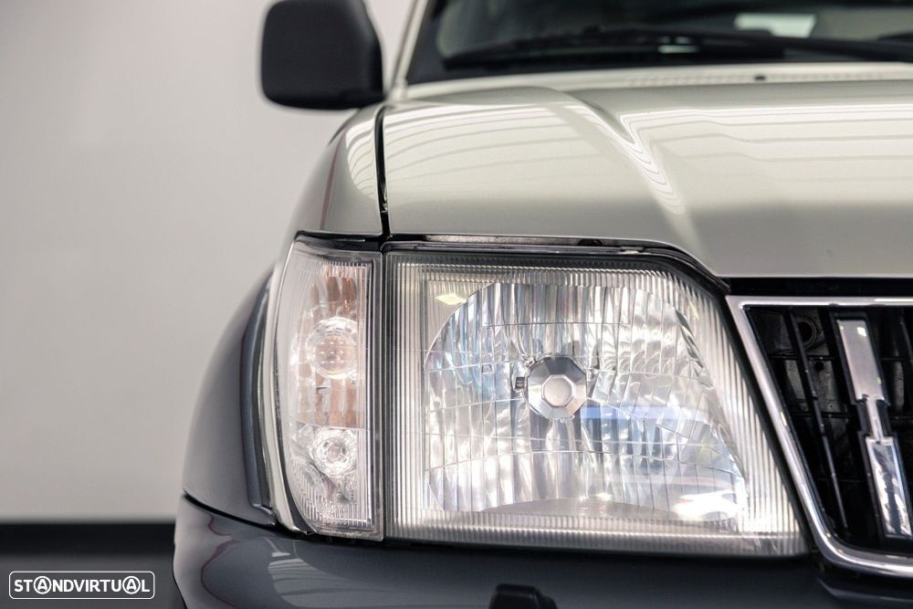 Toyota Land Cruiser 3.0 TD - 5