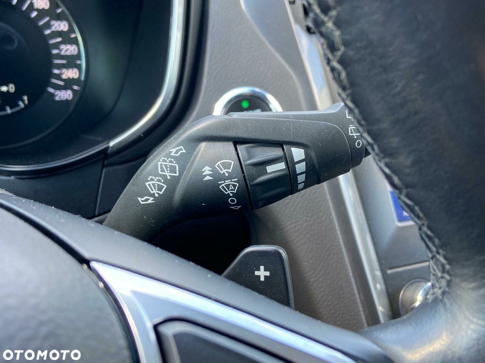 Ford Mondeo - 22