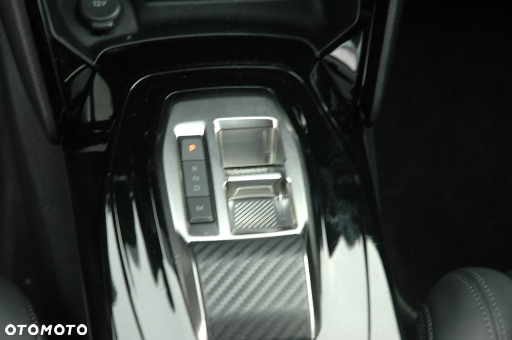 Peugeot 208 1.2 PureTech GT S&S EAT8 - 15