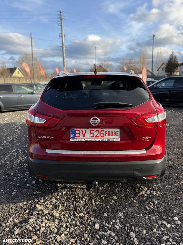 Nissan Qashqai 1.6 DCI Xtronic TEKNA+ - 8