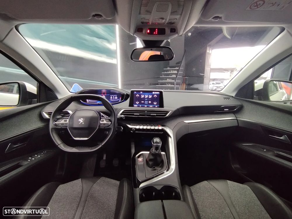 Peugeot 3008 1.5 BlueHDi Allure - 16
