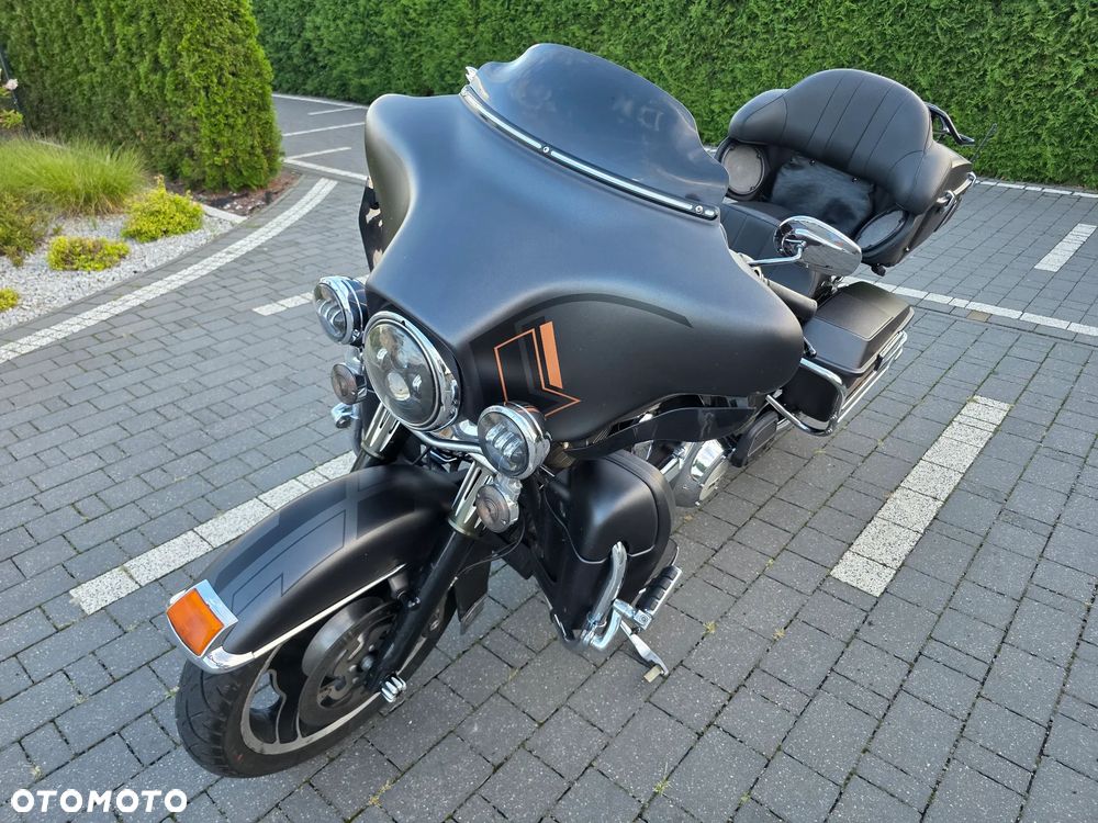 Harley-Davidson FLHTCU Ultra - 33
