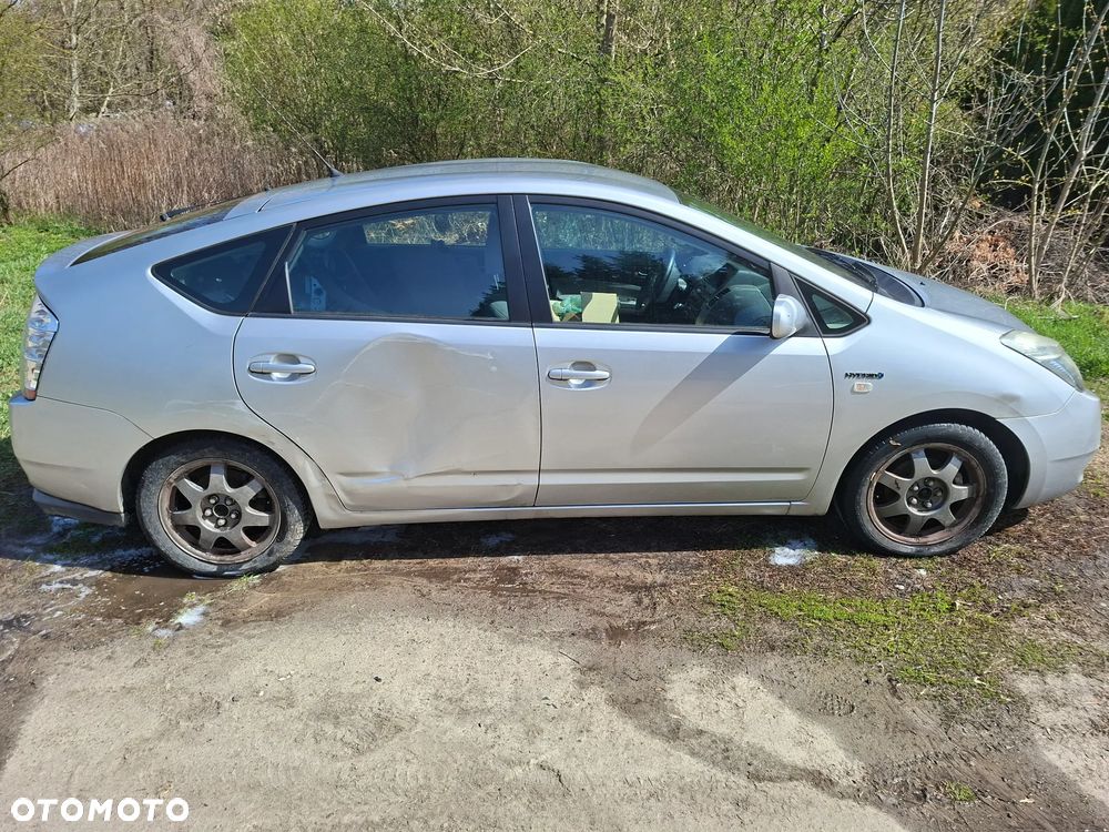 Toyota Prius 1.5 VVT-i Sol - 7