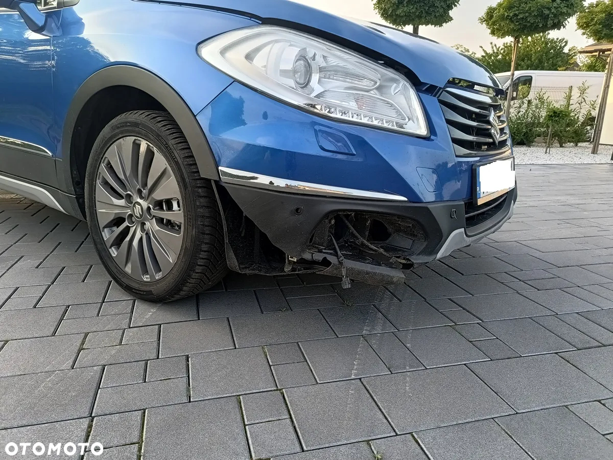 Suzuki SX4 S-Cross 1.6 Premium 4WD - 2