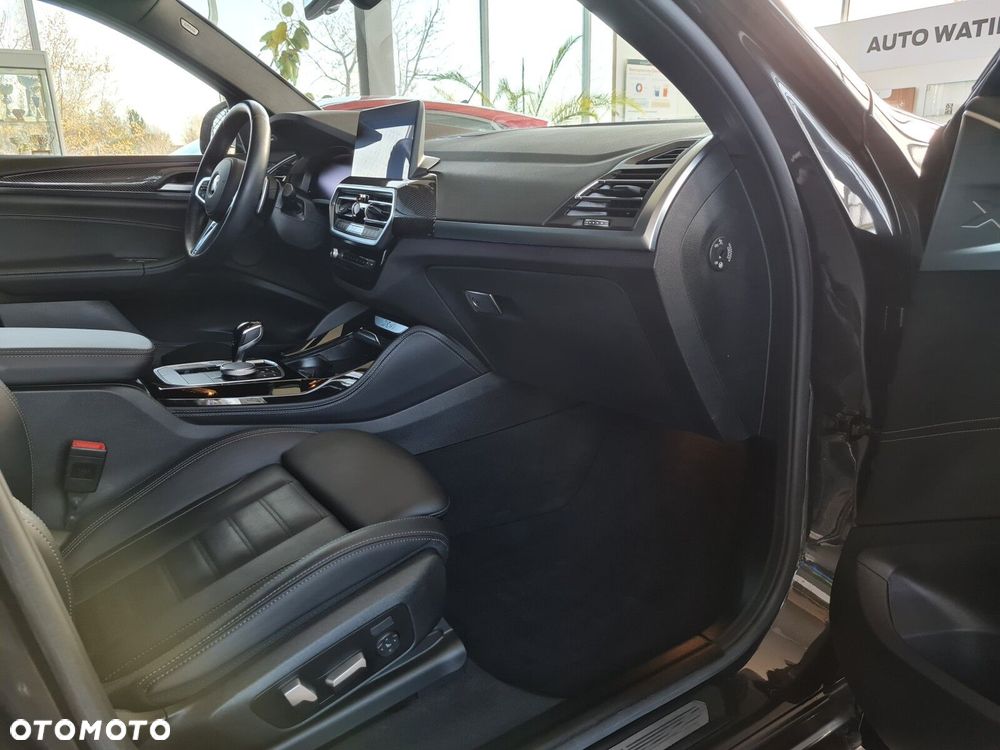 BMW X4 - 16