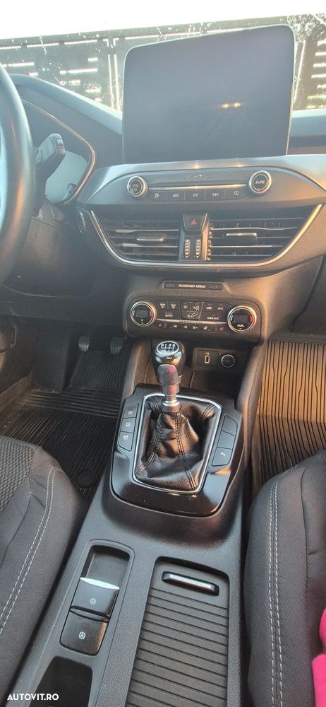 Ford Focus 1.5 EcoBlue Titanium - 8