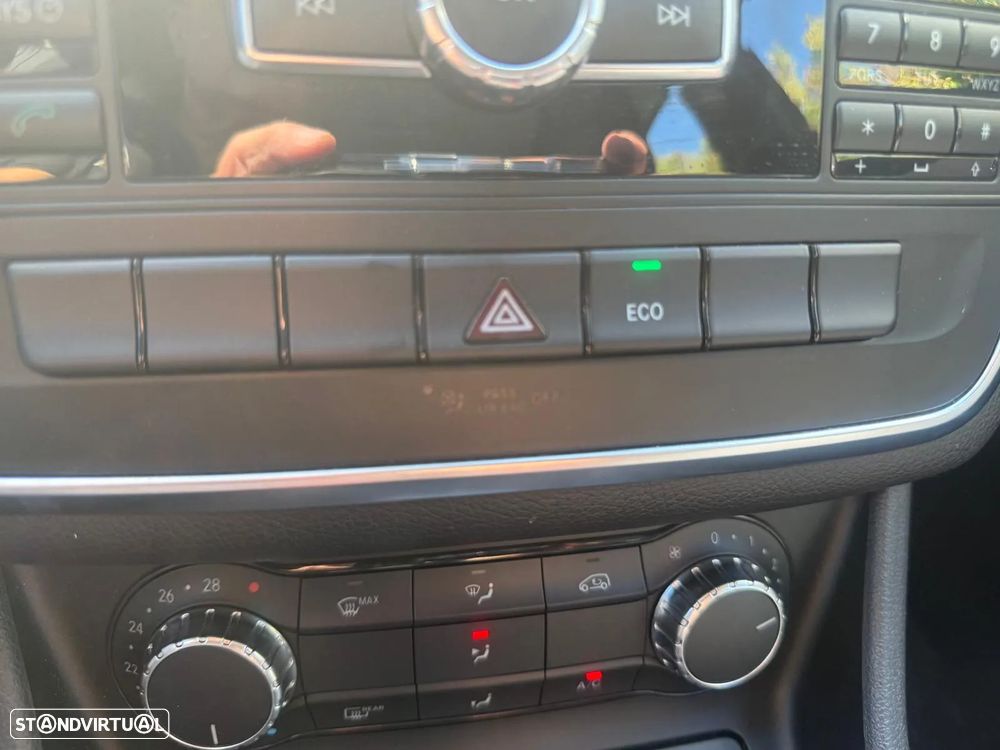 Mercedes-Benz CLA 200 CDi - 32