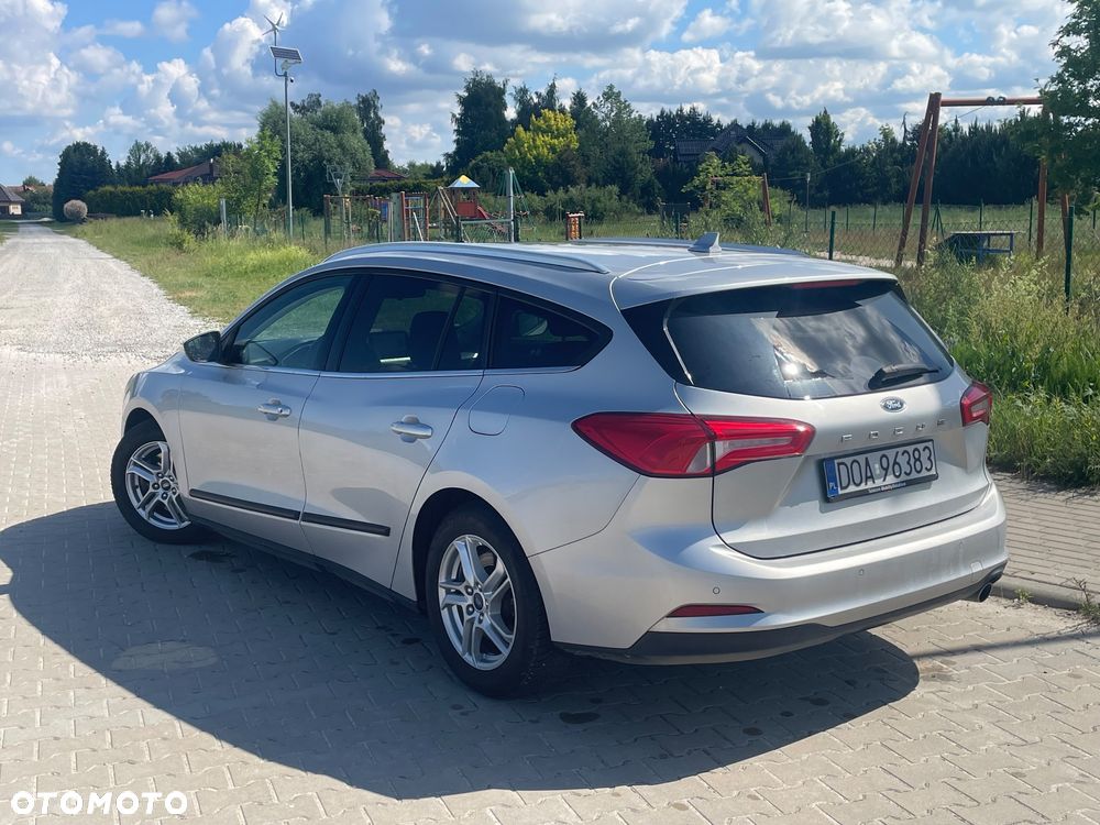 Ford Focus - 4