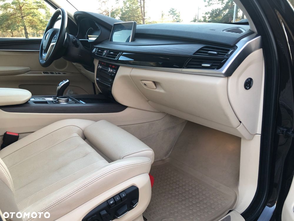 BMW X5 xDrive30d - 7