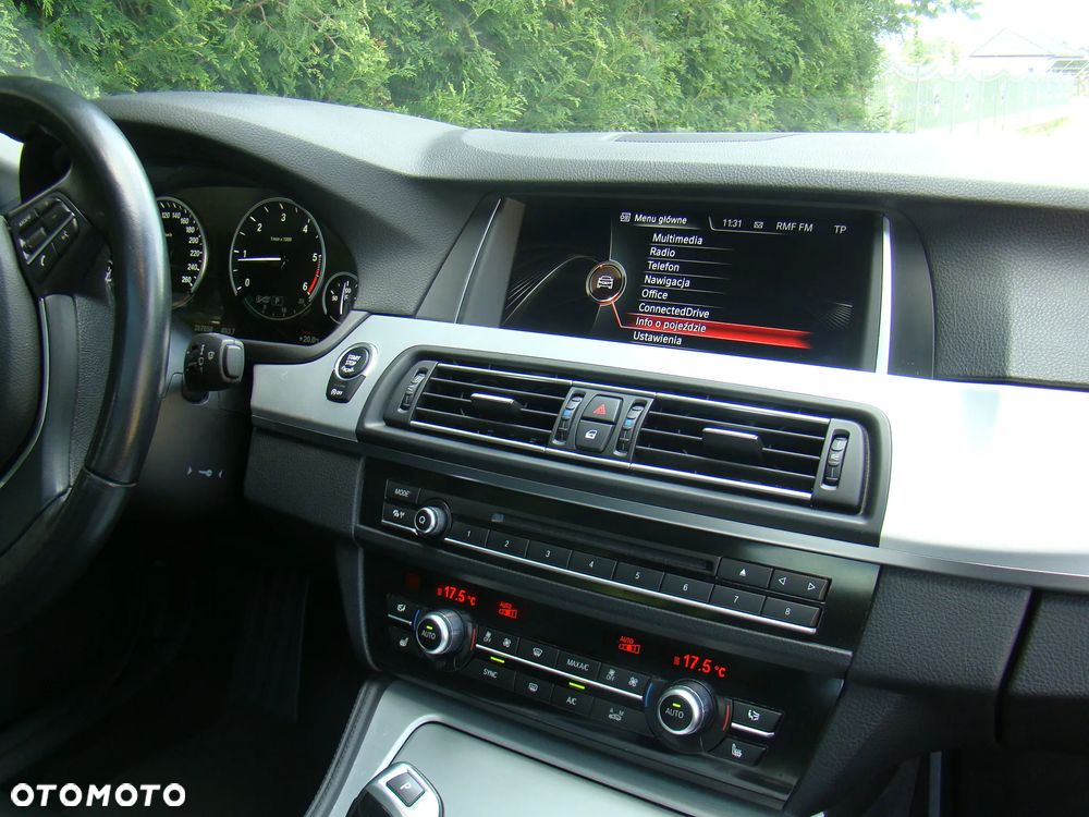 BMW Seria 5 520d - 35