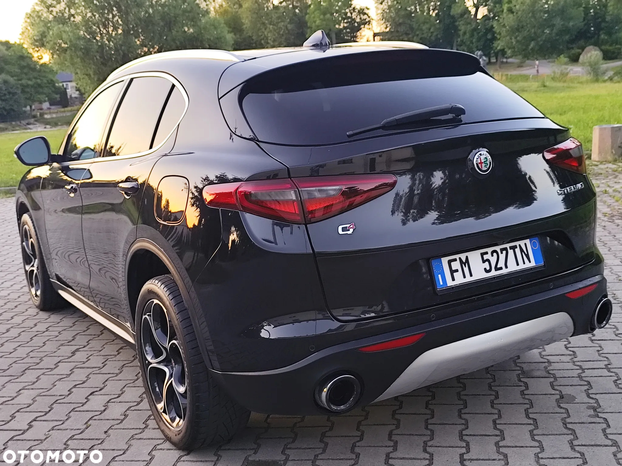 Alfa Romeo Stelvio 2.0 Turbo Tributo Italiano Q4 - 4