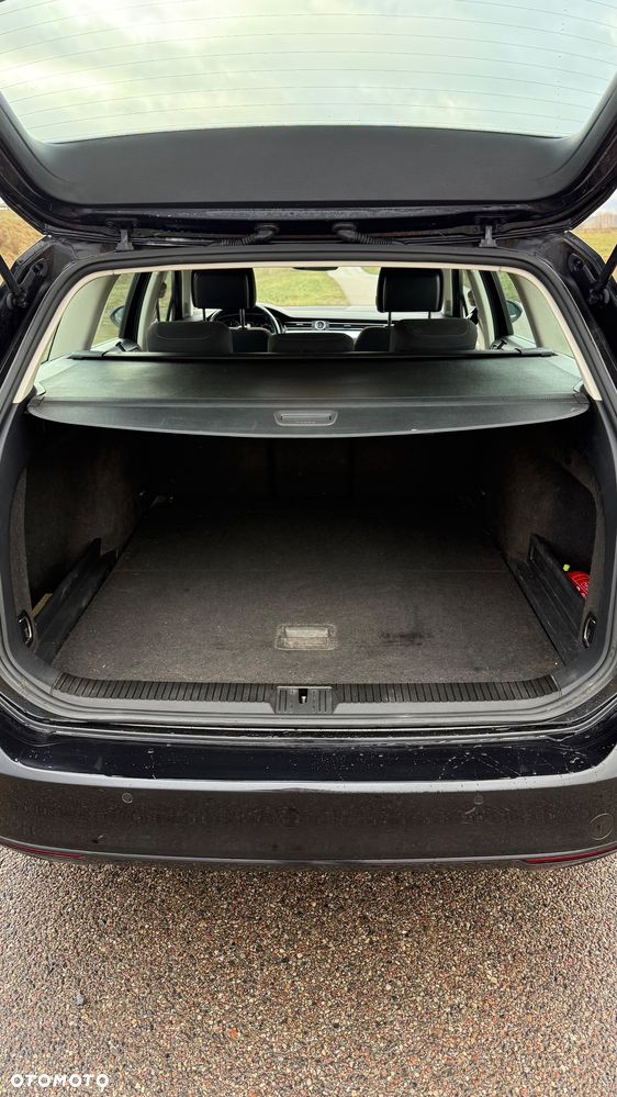 Volkswagen Passat 2.0 TDI (BlueMotion Technology) DSG Highline - 10